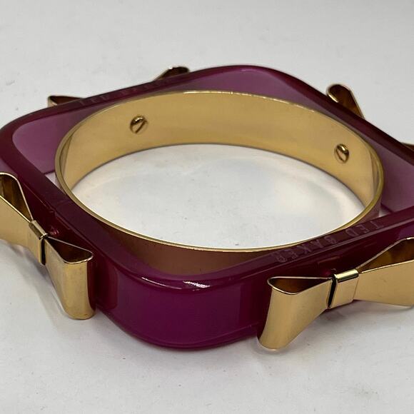 TED BAKER Logo Purple Acrylic
Bow Square Gold Tone Bangle Bracelet - Picture 1 of 10
